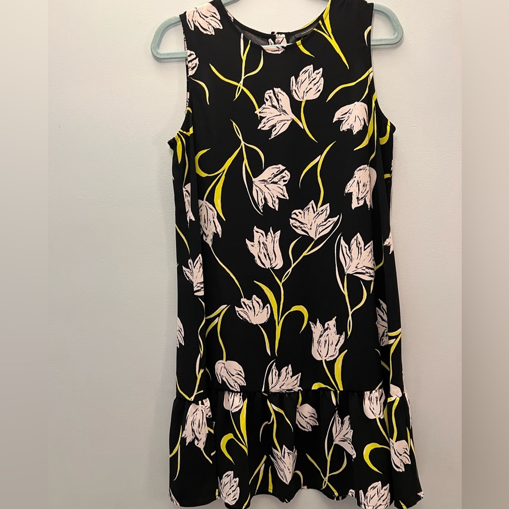 NWOT super cute summer dress